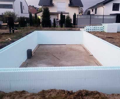 Schwimmbadtechnik & Gartenbau, Pools, Gärten, Beleuchtung, Solarenergie und Wärmepumpentechnik